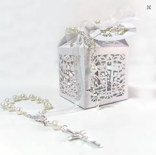 Kruis geschenkdoosje met rozenkrans
